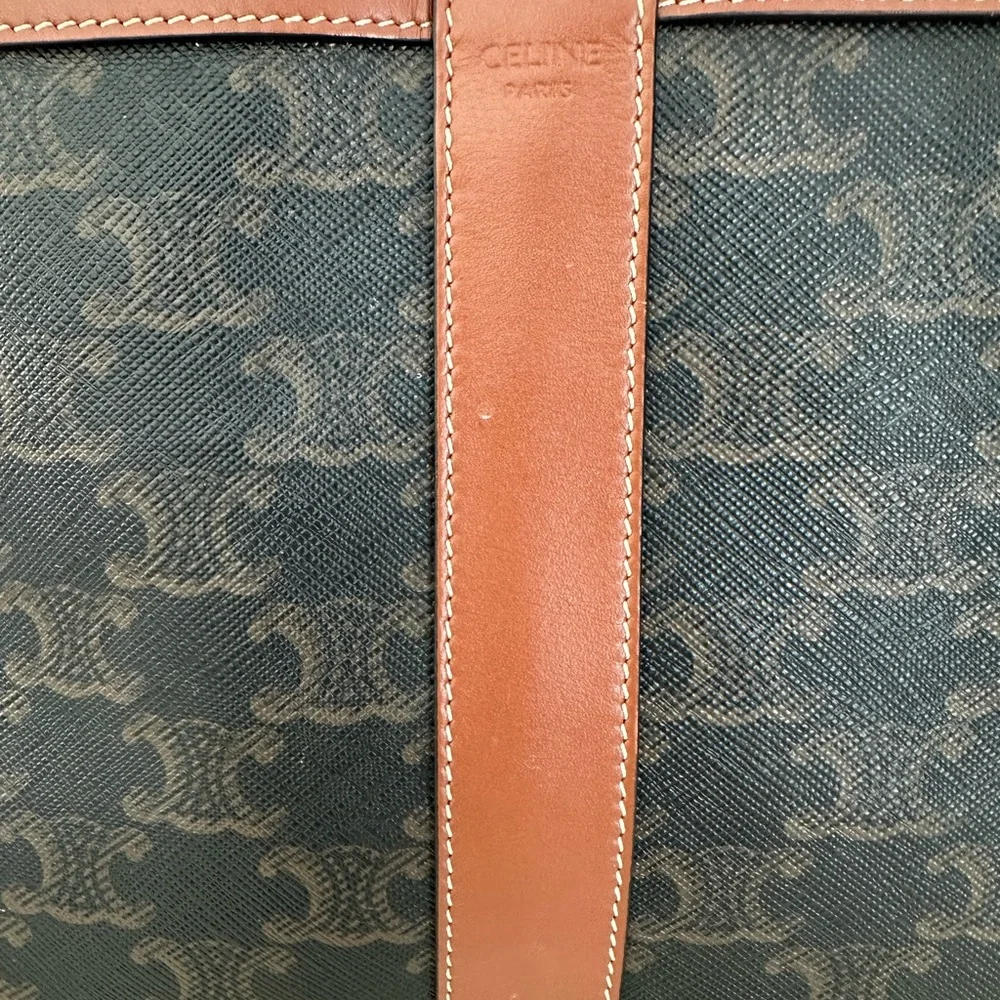Celine Triomphe Canvas and Calfskin Toiletry Bag - Picture 4 of 15